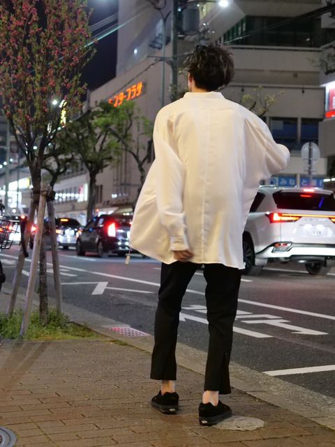 大人はトレンドをいれつつ「シルエット」でオシャレを思いのままに♪