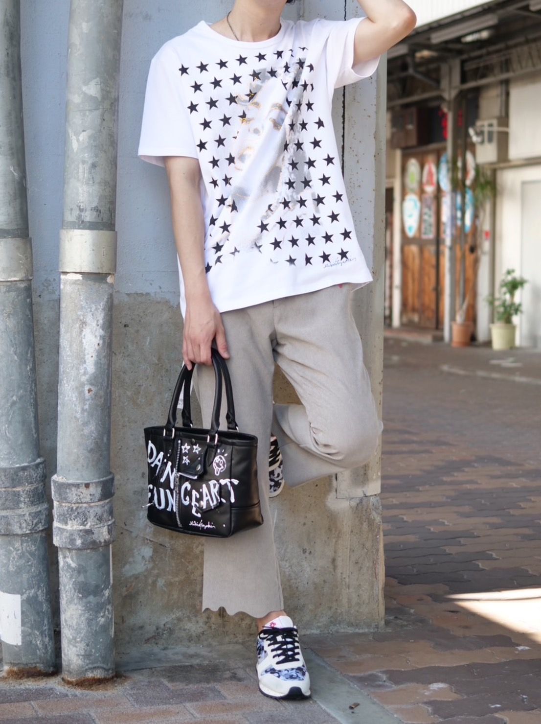 【アート作家が手がけるブランド】ONEMADE / Art TSshirt / ハンドメイド / 1点物 / 白色 / WHITE