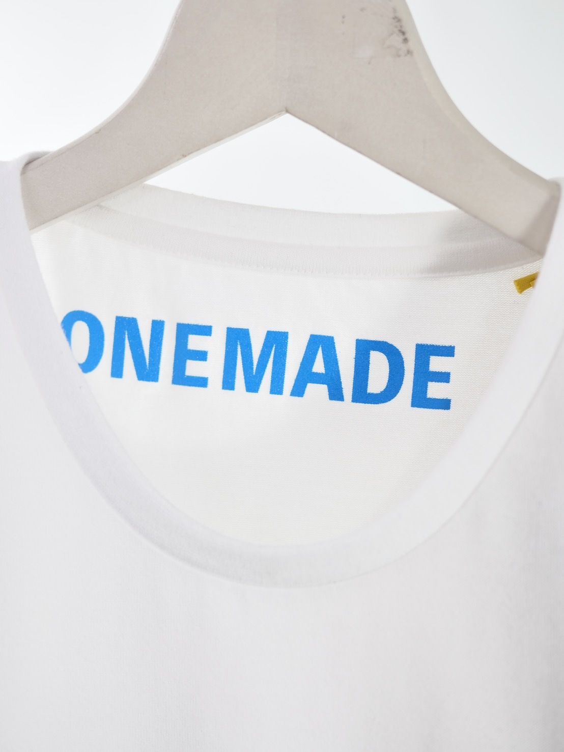 ONE MADE - 【ニコちゃんTシャツ】現代アート作家が手がけるブランド ...
