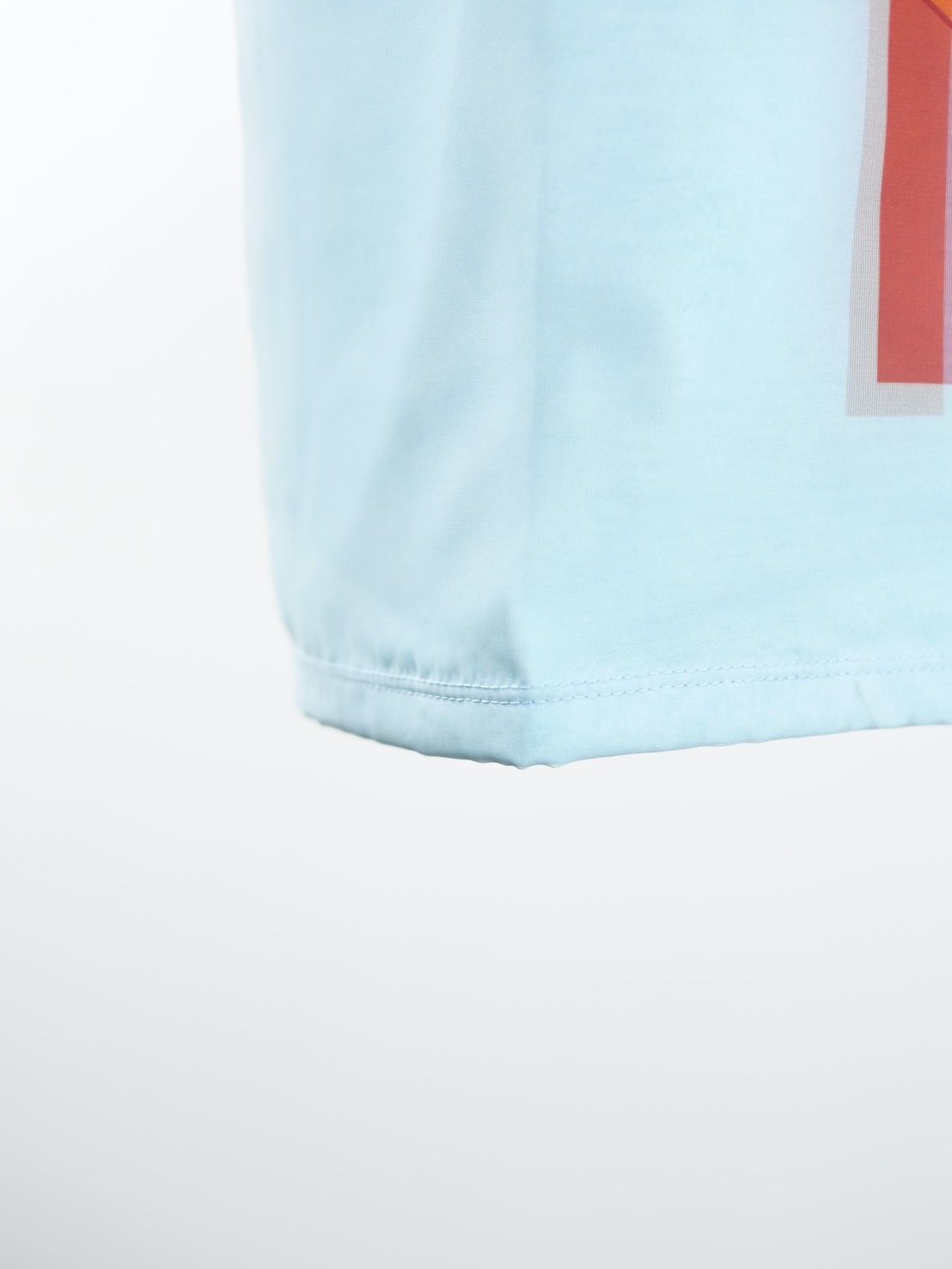 【3Dマッドハッターデザイン】 アートTシャツ /  不思議の国のアリス / ディズニーコラボ  / 水色 / ユニセックス