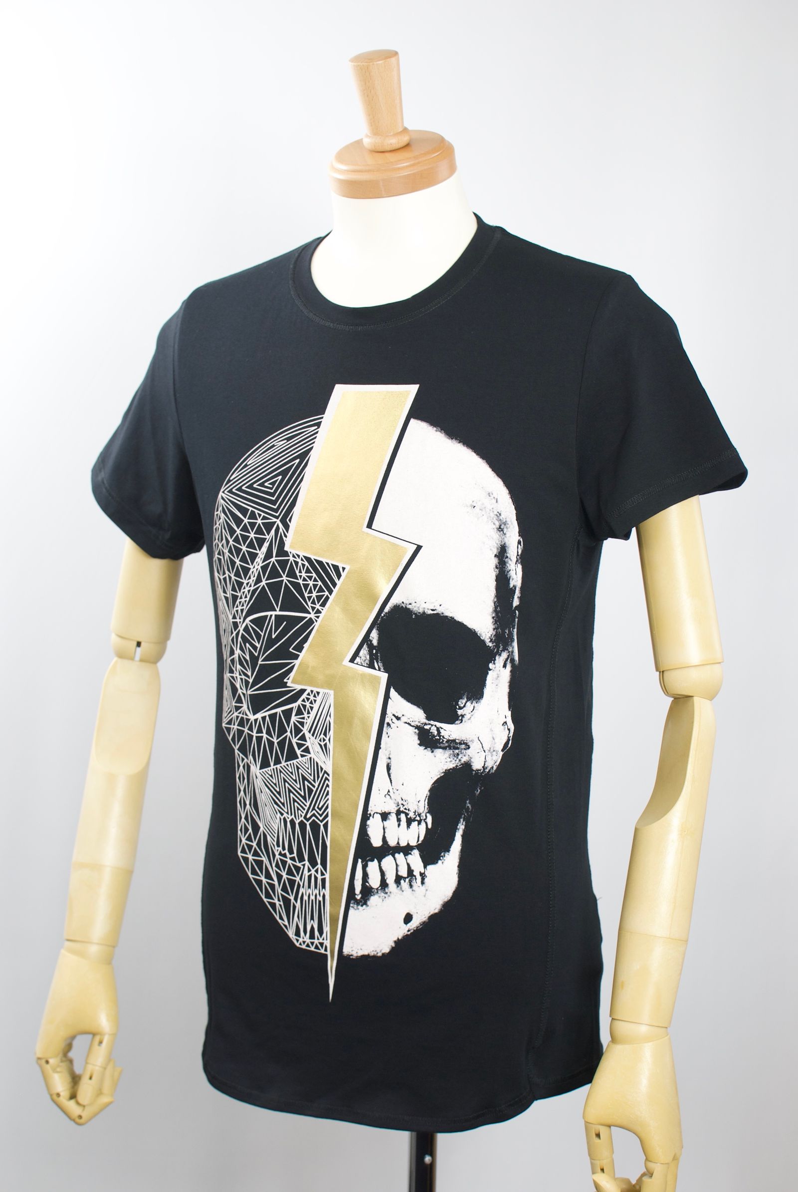 10PLGG18 /LIGHTNING SKULL / 日本未発売 /スカルTシャツ/アーティスト着用ブランド /