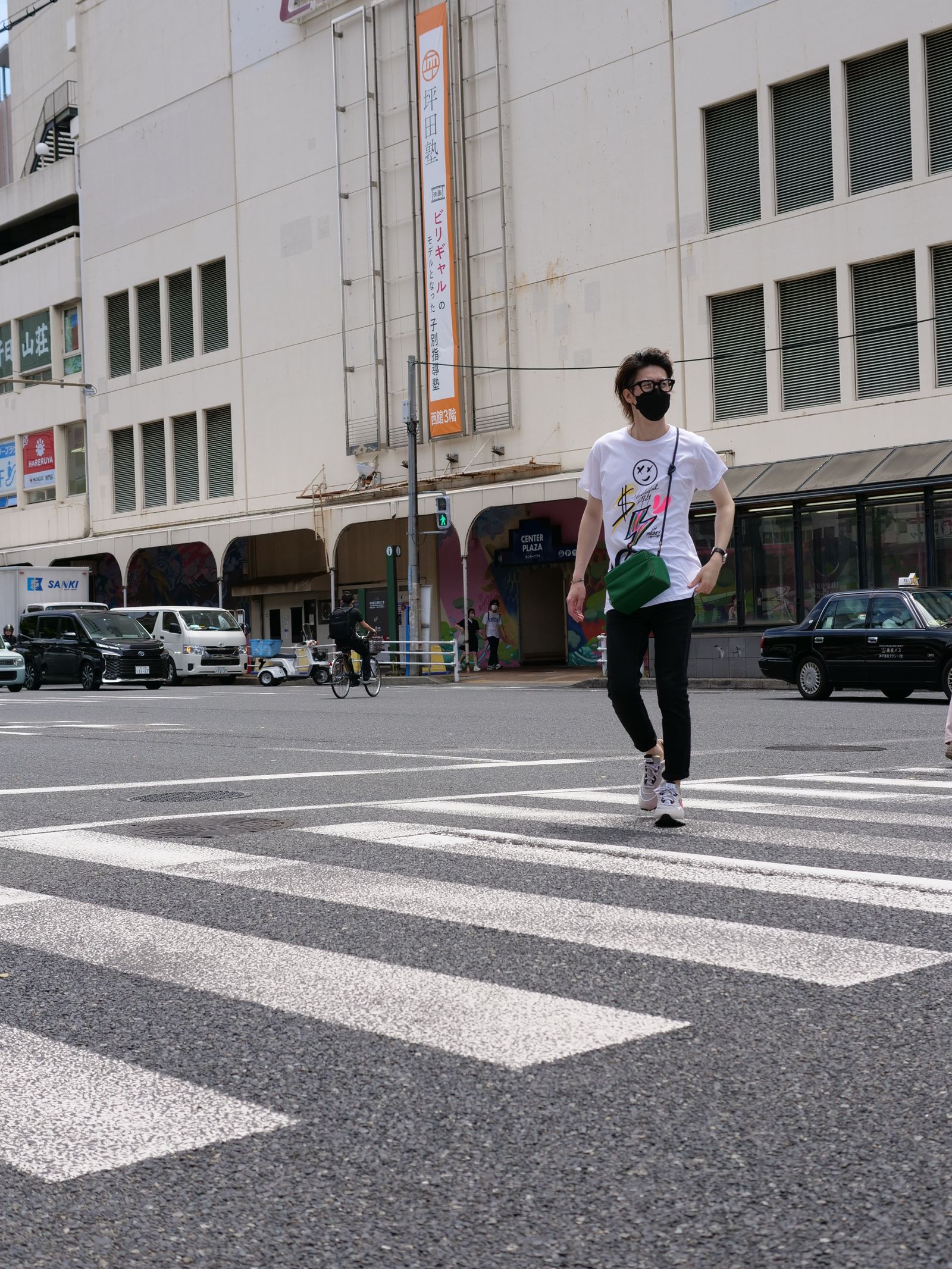 「自分では違うものを着用している」と思っていても。