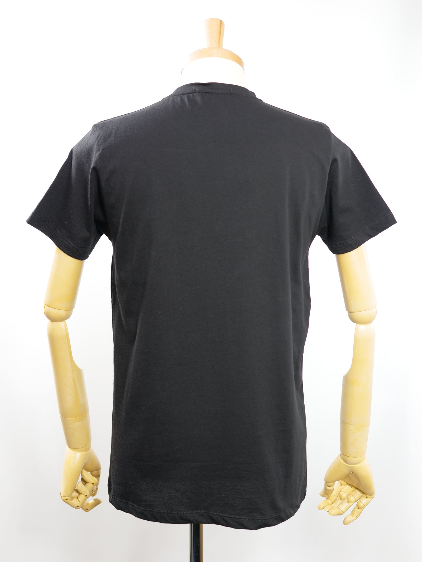 FORWARD MILANO / 051-2021317 /イタリアミラノ発 / MADE IN ITALY / アート / 著名人愛用ブランド