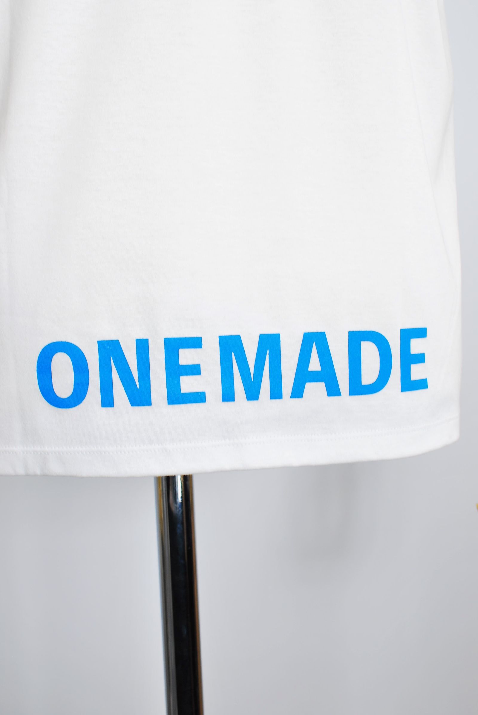 ONE-694 ZULUCKY 44サイズ /  ハンドメイド / LANDER BLUE 別注モデル  / 1点もの /アートTシャツ