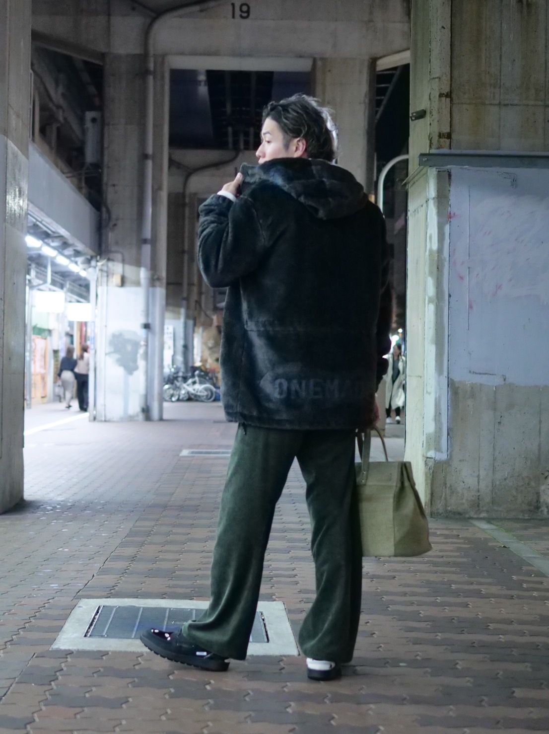 一歩先行く「大人」の着こなしを楽しむ