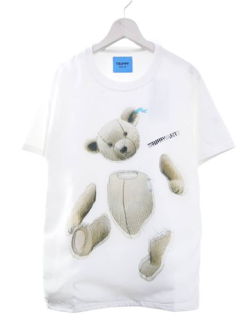 可愛いだけでは終わらない。違和感を纏う3DアートTシャツ / UNISEX /WHITE/ オーバーサイズ