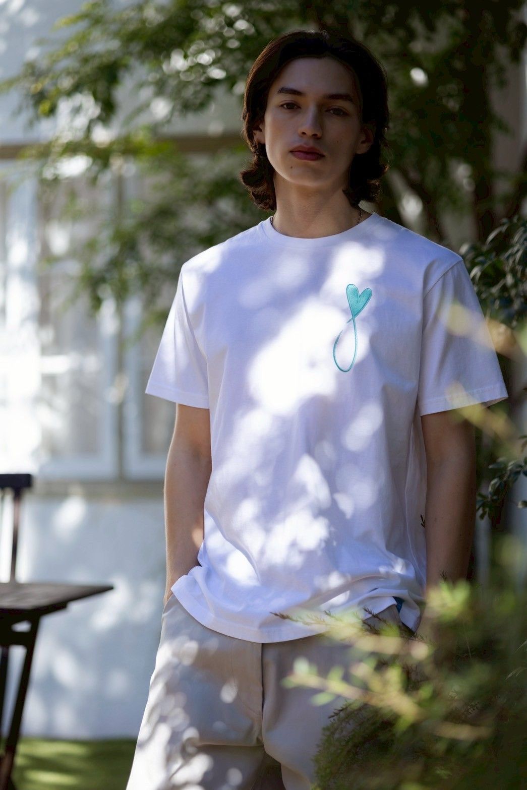 【LEON掲載】 ハートデザイン/ 刺繍Tシャツ/ WHITE / 半袖Tシャツ