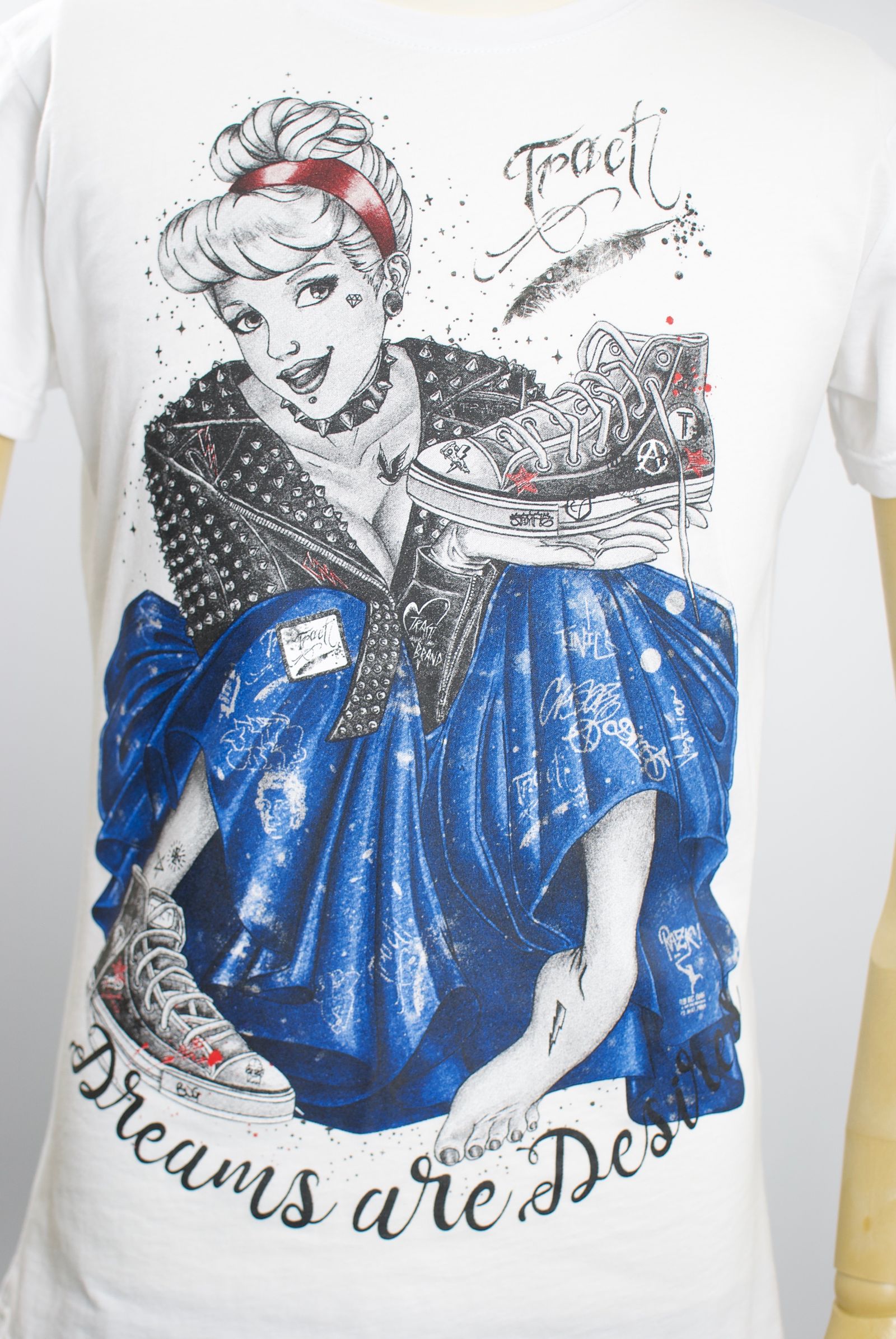 TR200M / STREET ROMANCE /グラフィティーTシャツ / アート / MADE IN ITALY