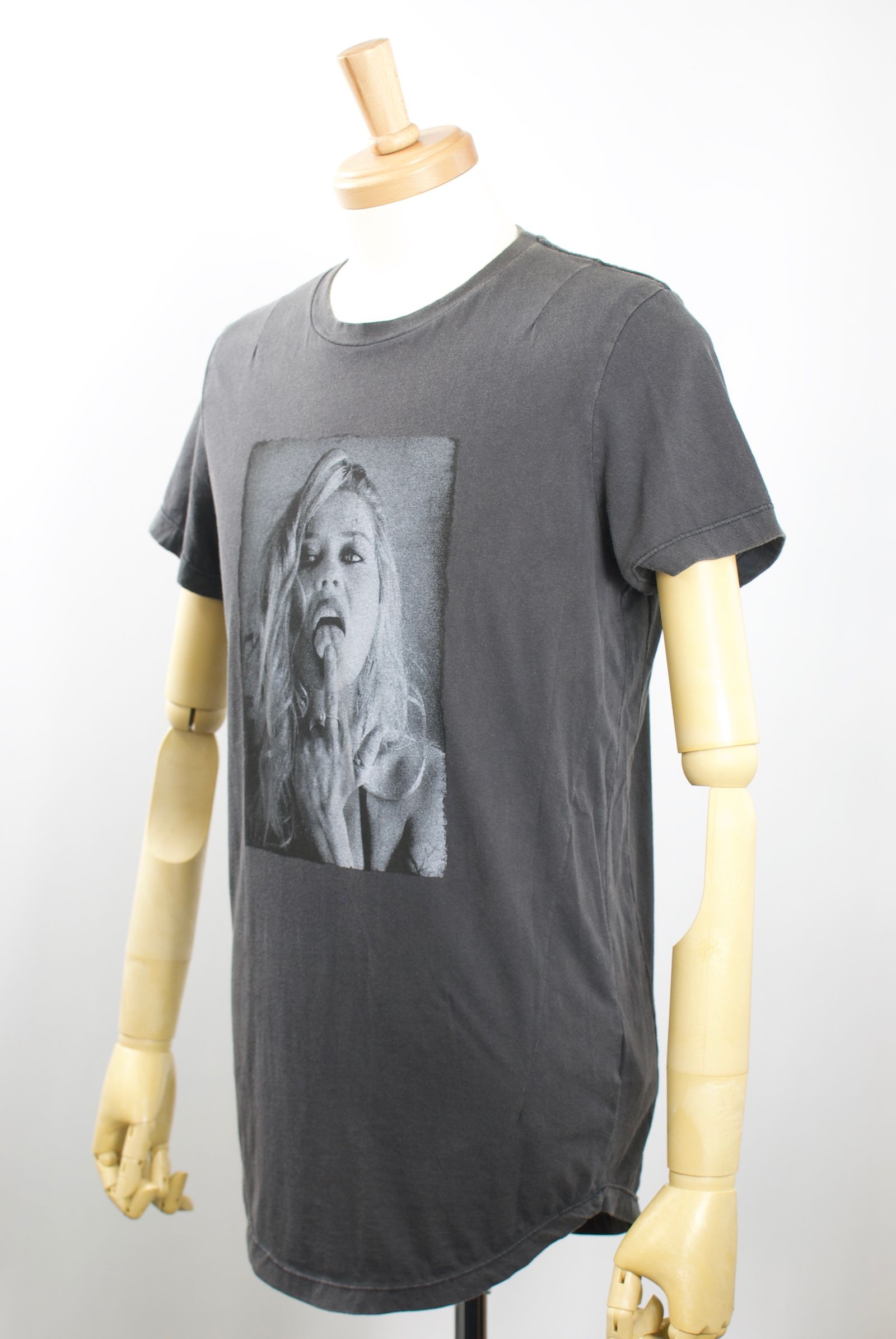 39BSLF30 / SALUTE /日本未発売 /ロックTシャツ/アーティスト着用ブランド / コットンジャージー