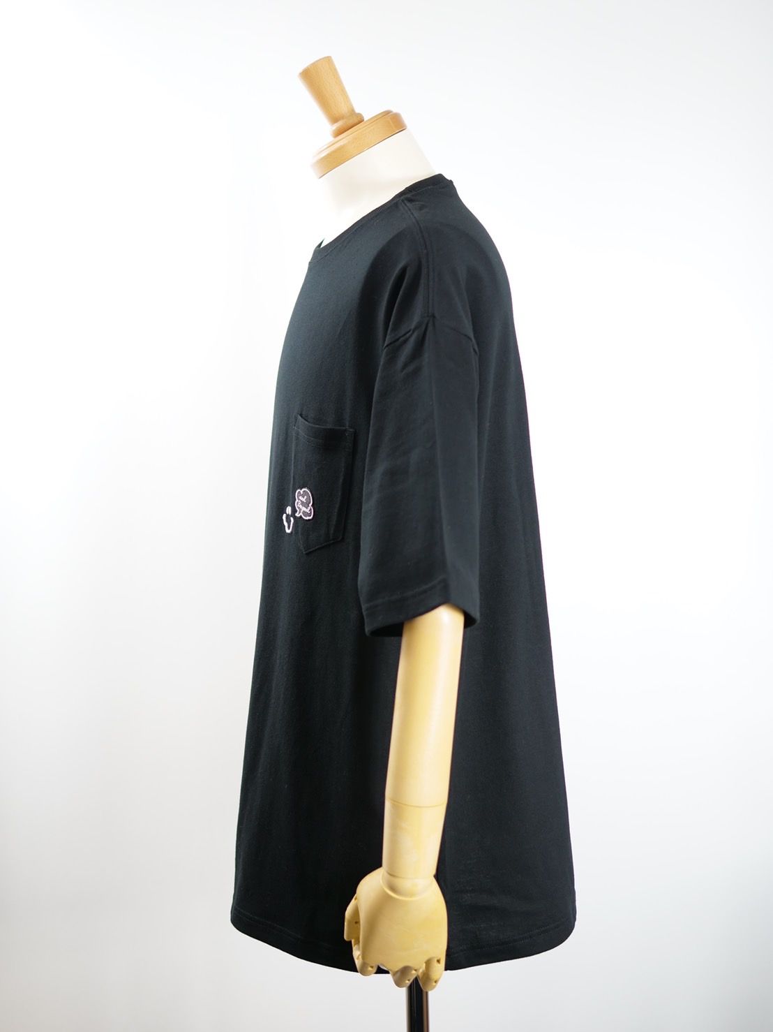 【3D刺繍】LANDER BLUE オリジナル / BLACK / ブラック / ニコちゃん刺繍 / ビックシルエット / 1ポケTシャツ