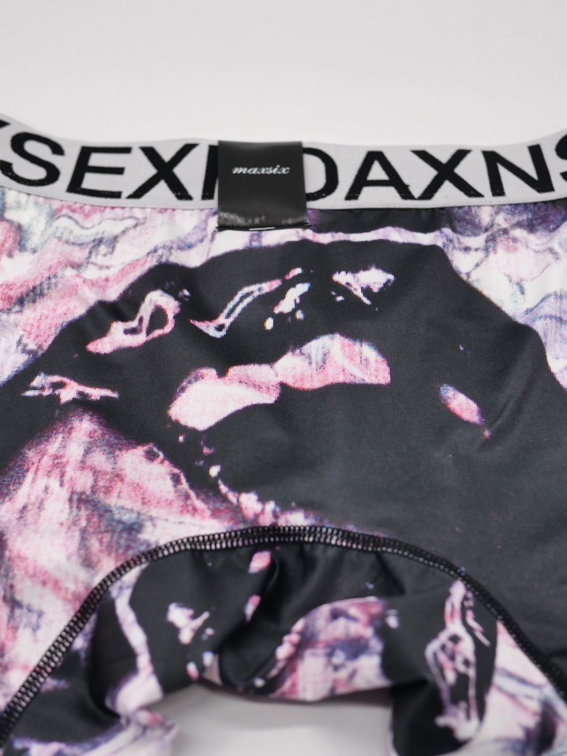 「見えない部分もお洒落に」 大人可愛い / Artなメンズ下着 / BOXER PANTS / GIFT下着 / プレゼントにもおすすめ♪