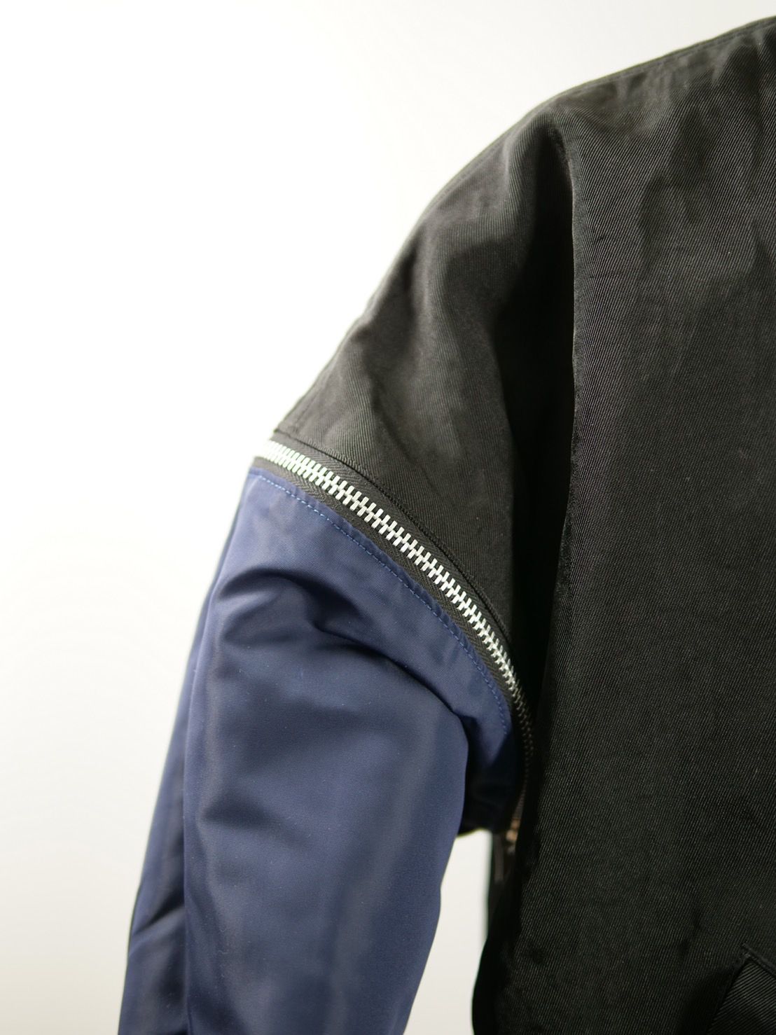 【4つのスタイルが楽しめる】 リバーシブル MA-1  4WAY/ BLACK ブラック /   フライトジャケット  B-15 後継モデル / ナイロン 100%  / UNISEX  ユニセックス