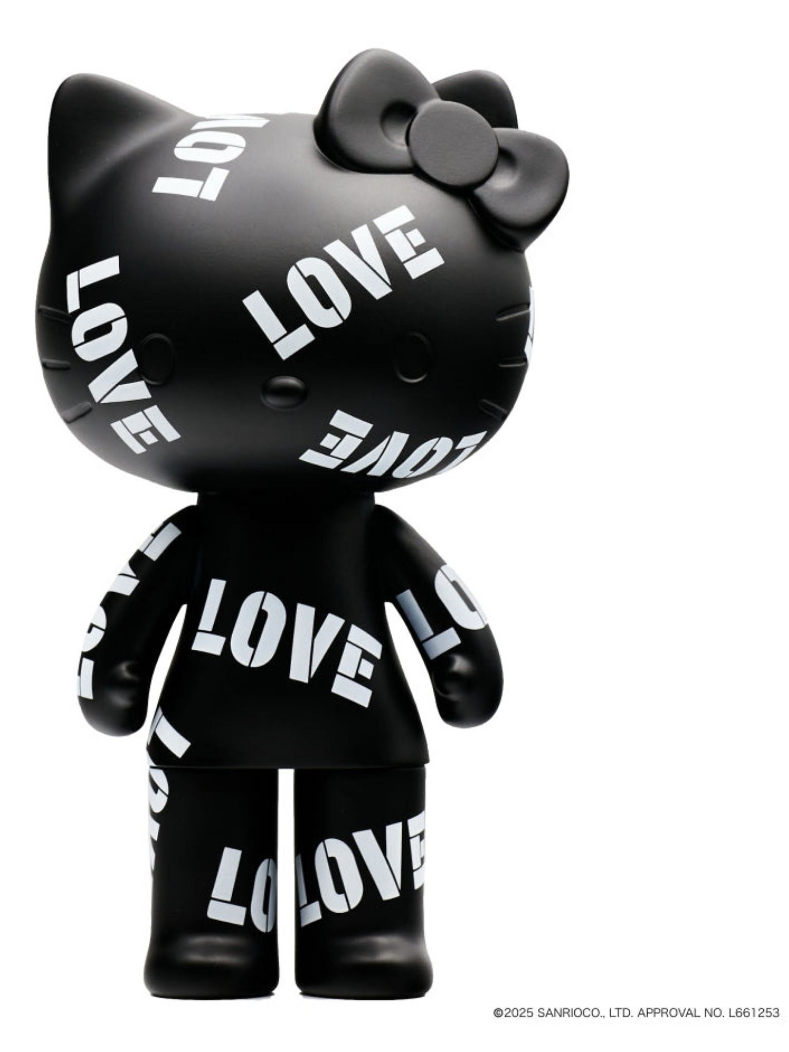 【HELLO KITTY BLACK SERIES】大人が選ぶアートなハローキティフィギュア