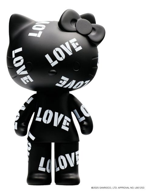 【HELLO KITTY BLACK SERIES】大人が選ぶアートなハローキティフィギュア
