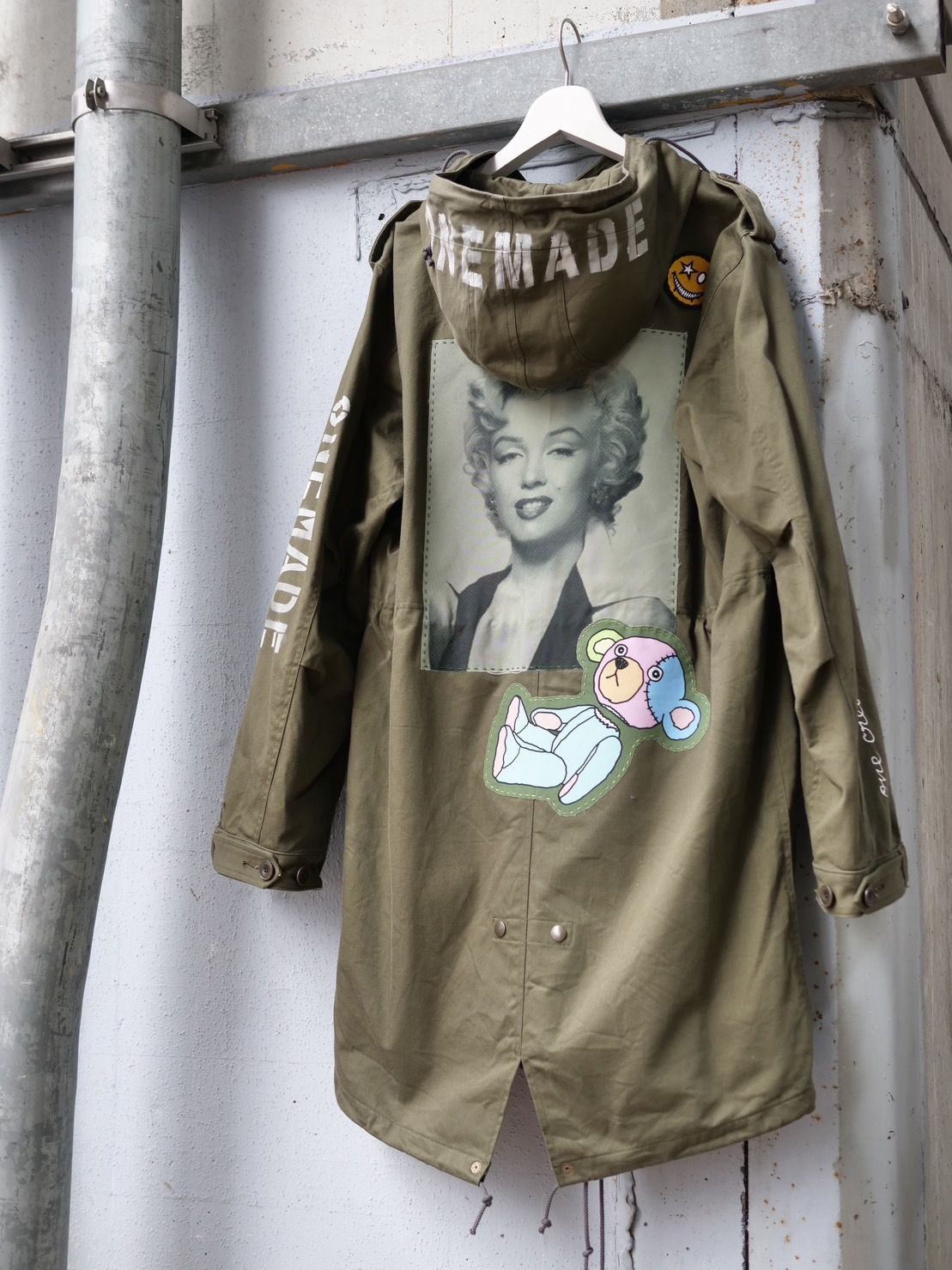 毎年完売】画家が手がけるArtモッズコート。 | LANDER BLUE