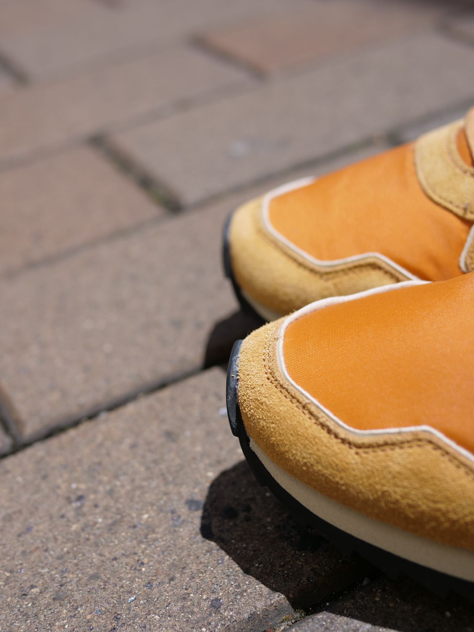JET-M /  BEIGE×NAVY /ローカットスニーカー「スウェード×ナイロン×レザーの異素材コンビネーション」