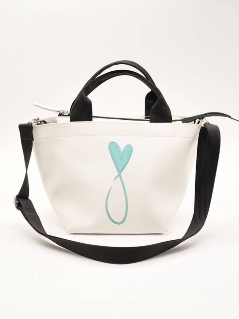 【実用性が高いBAG】 PARISブランドトートバッグ / WHITE / ハートデザイン / 刺繍 / ショルダーバック