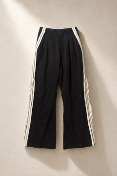 【フレアトラックパンツ】 FRAYED TAPE PANTS / BLACK / 高密度コットン / 2タック / イージーパンツ