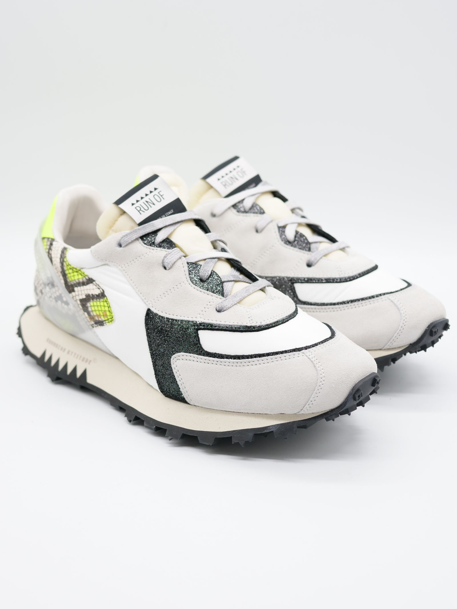 限定モデル"Safari 2021年6月号掲載" Python / 40038-R3 /