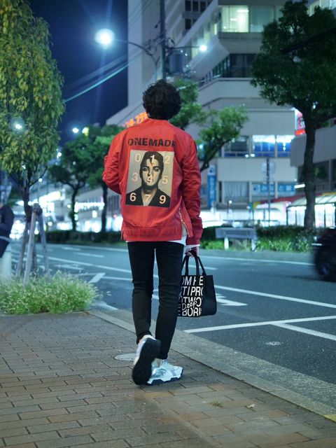 【オシャレさん必見】今季トレンドのアートなMA1