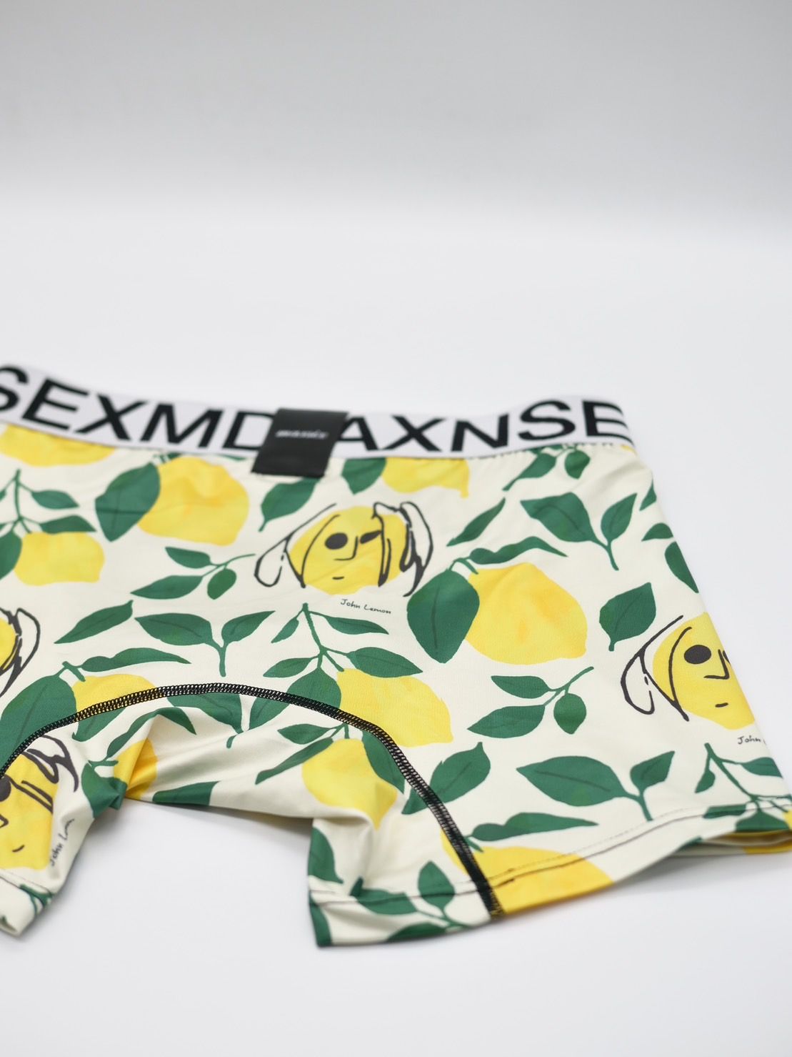 「見えない部分もお洒落に」 大人可愛い / Artなメンズ下着 / BOXER PANTS / GIFT下着 / プレゼントにもおすすめ♪