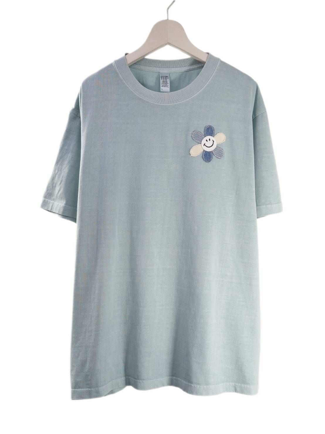 【ニコちゃんデザイン】 刺繍Tシャツ / 6.6オンス / ヘヴィウエイト / シンプルTシャツ / 1ポイントデザイン
