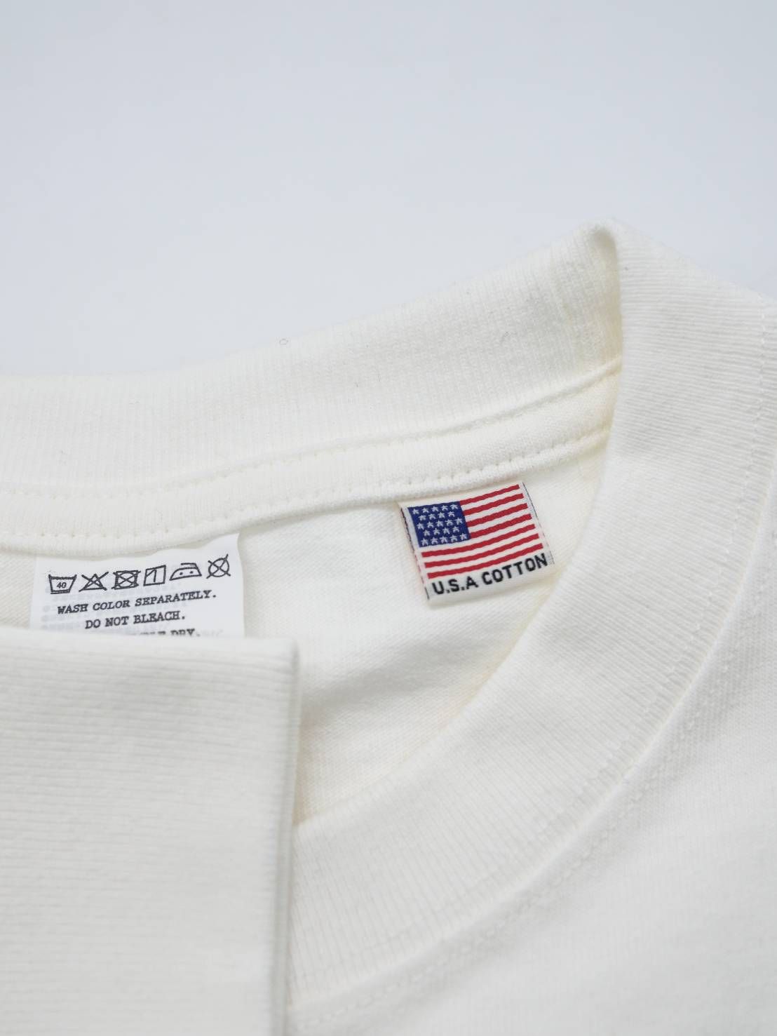 「リメイクTシャツ」 ニコちゃんTシャツ /ワッペン / WHITE / ユニセックス / usaコットン tシャツ