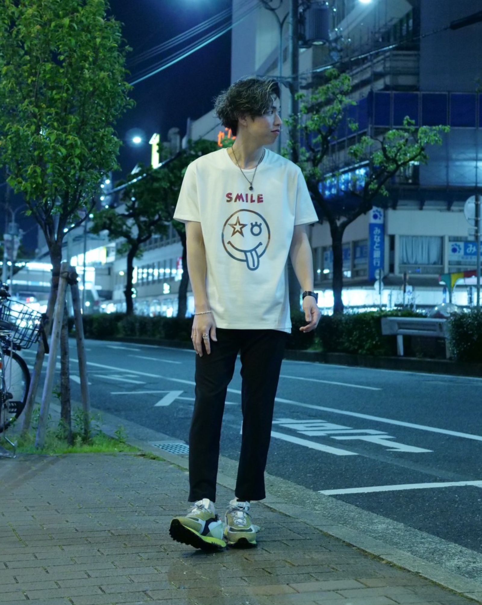 老若男女に愛される「モノトーンコーデ」