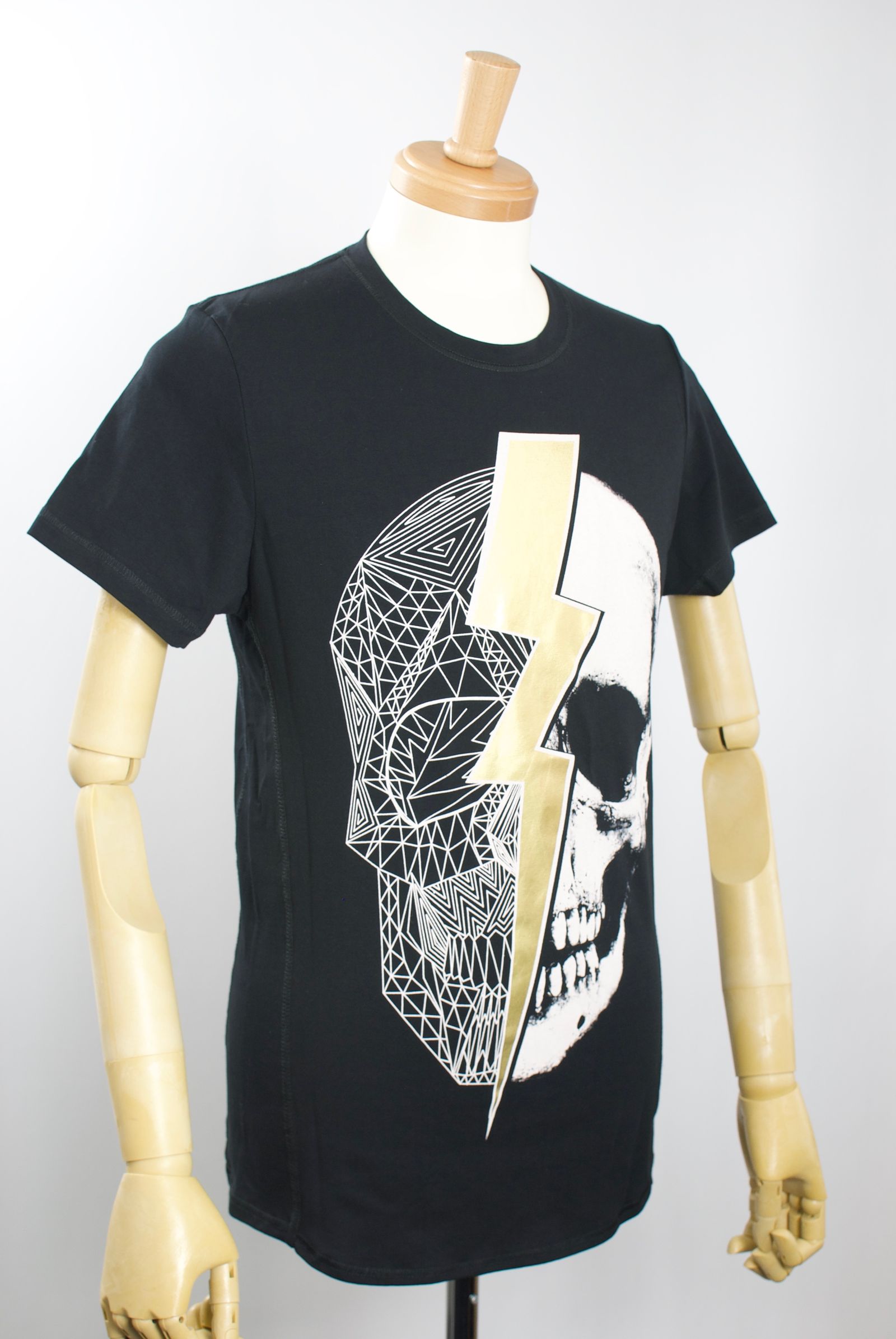 10PLGG18 /LIGHTNING SKULL / 日本未発売 /スカルTシャツ/アーティスト着用ブランド /