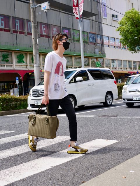 大人のお洒落カジュアルは「上品に遊ぶ」