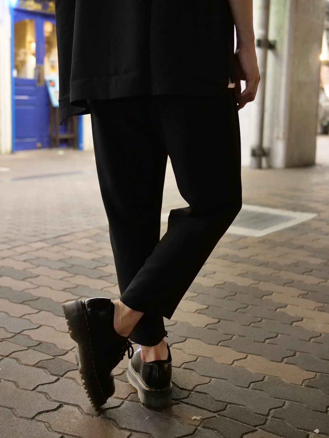 【大人のワイドスラックス】 2タック スラックス / BLACK ストライプ / ストレッチ素材 / ドライタッチ / サルエル / テーパード