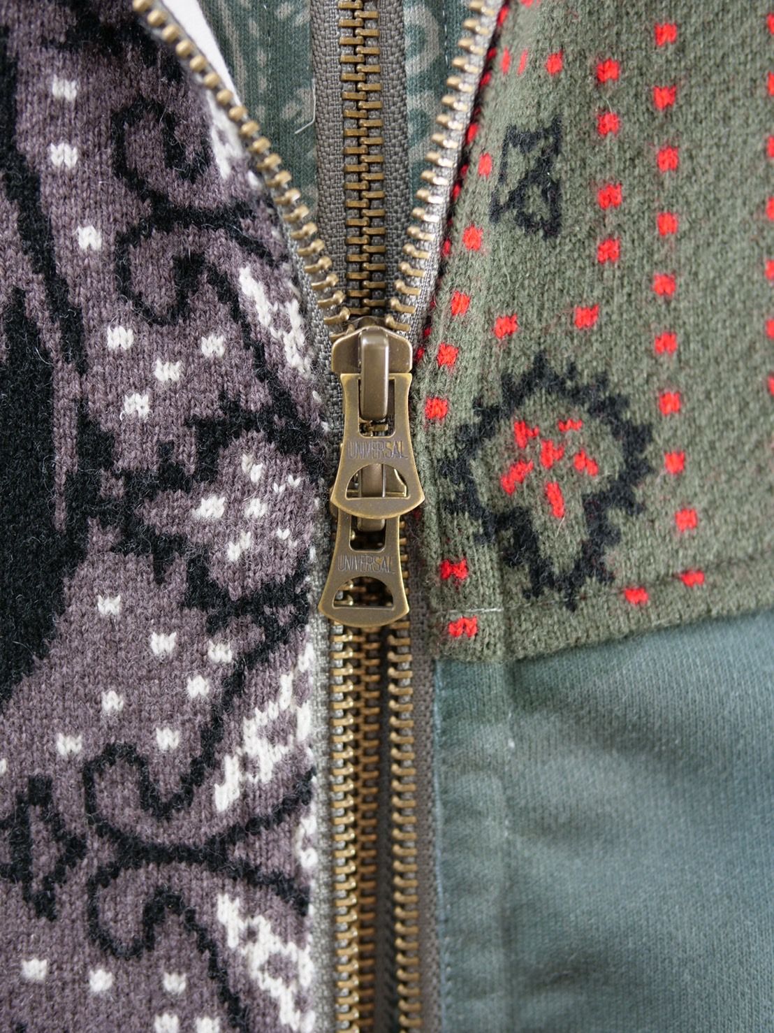 【異素材を組み合わせた逸品】ONE-1009 / HOODED BLOUSON / レイヤードZIPパーカー
