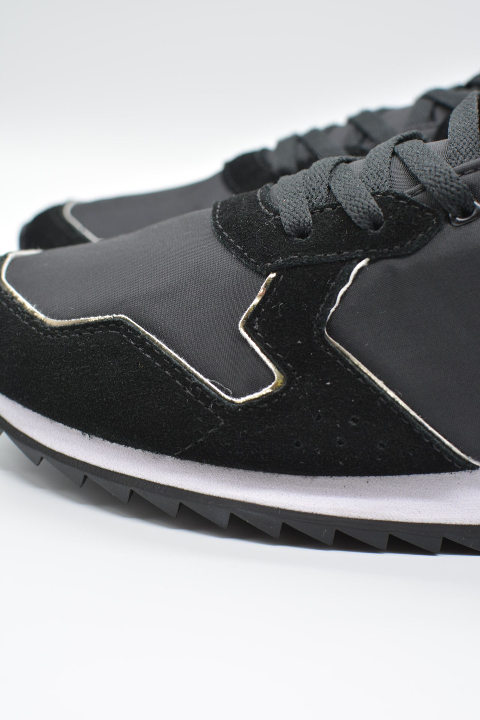 JET-M  / BLK /ローカットスニーカー「スウェード×ナイロン×レザーの異素材コンビネーション」