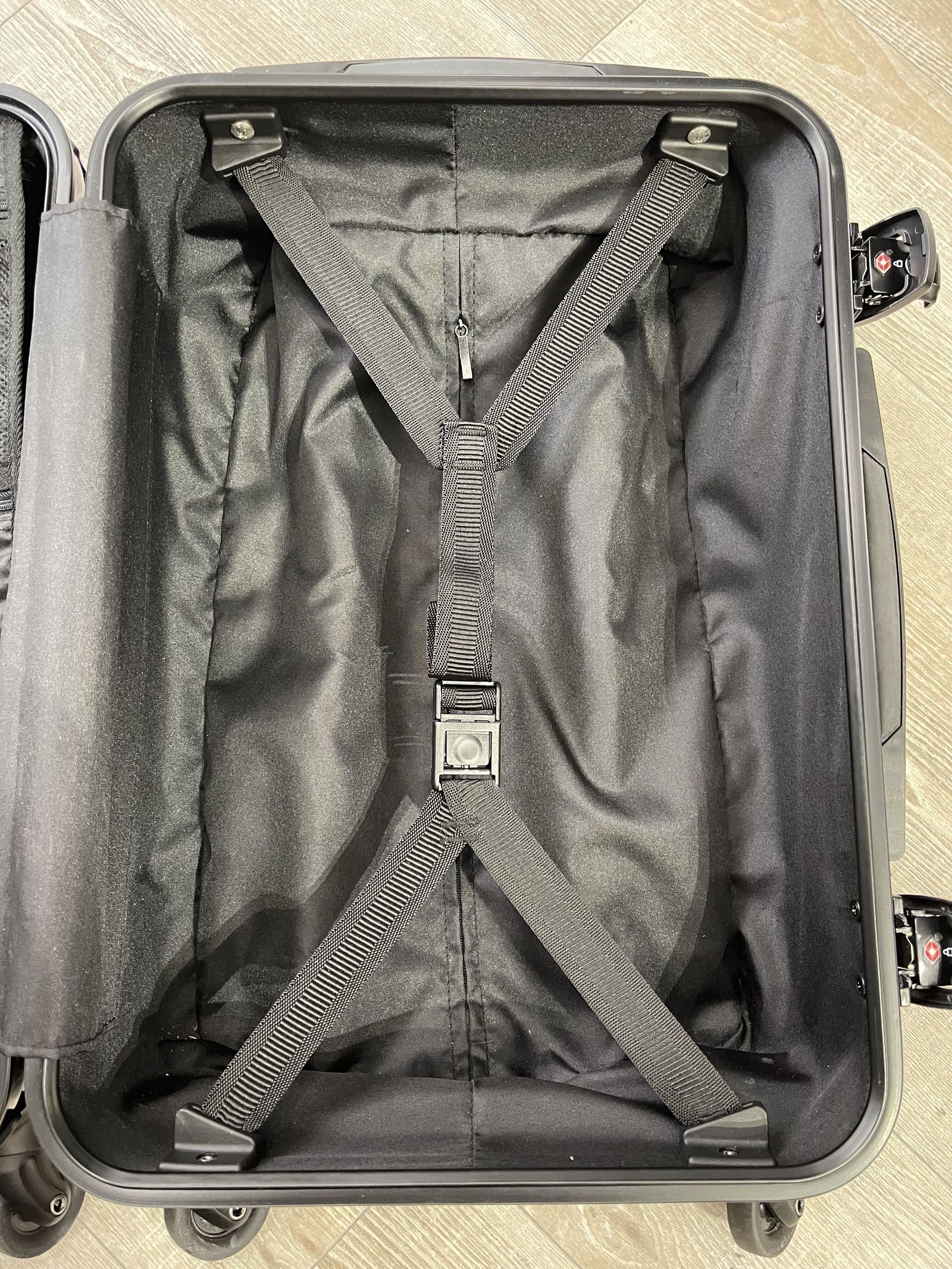【旅のお供に】LANDERBLUE 別注 maxsix キャリーバック /  スーツケース