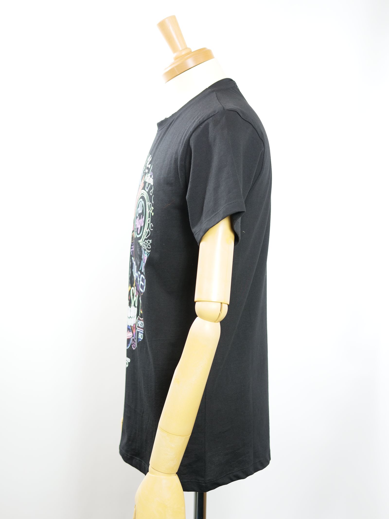 FORWARD MILANO / 051-2021317 /イタリアミラノ発 / MADE IN ITALY / アート / 著名人愛用ブランド