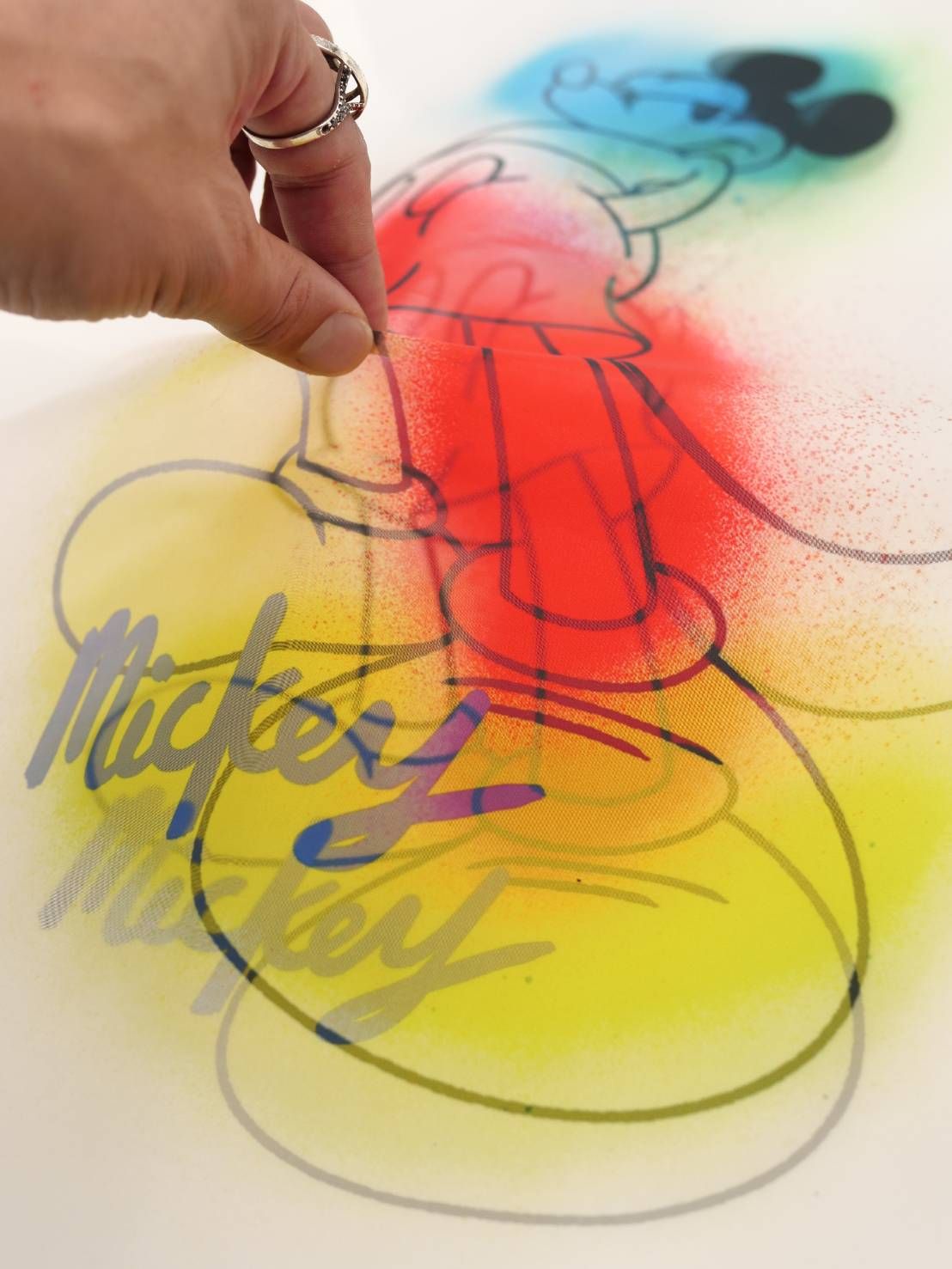 【MAXSIX3Dシリーズ】  SPRAY ART/ MICKEY / アートTシャツ / ディズニーライセンス商品 / WHITE / ユニセックス
