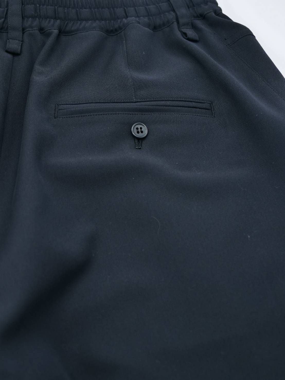 【おしゃれメンズパンツ】 / テーパードイージーパンツ/BLACK/ IRREGULAR TAPERED PT /春夏用パンツ / 日本製