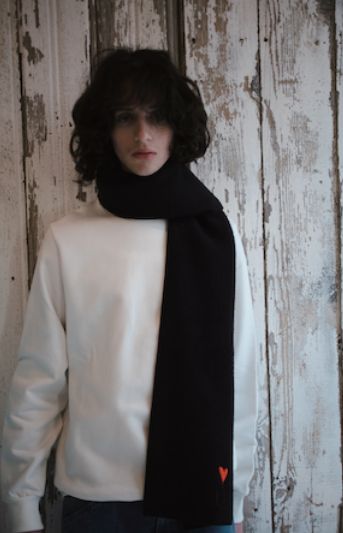 【パリで愛される】PARISブランド /  ハートワンポイント / WOOLブレンド / ユニセックス / セーター