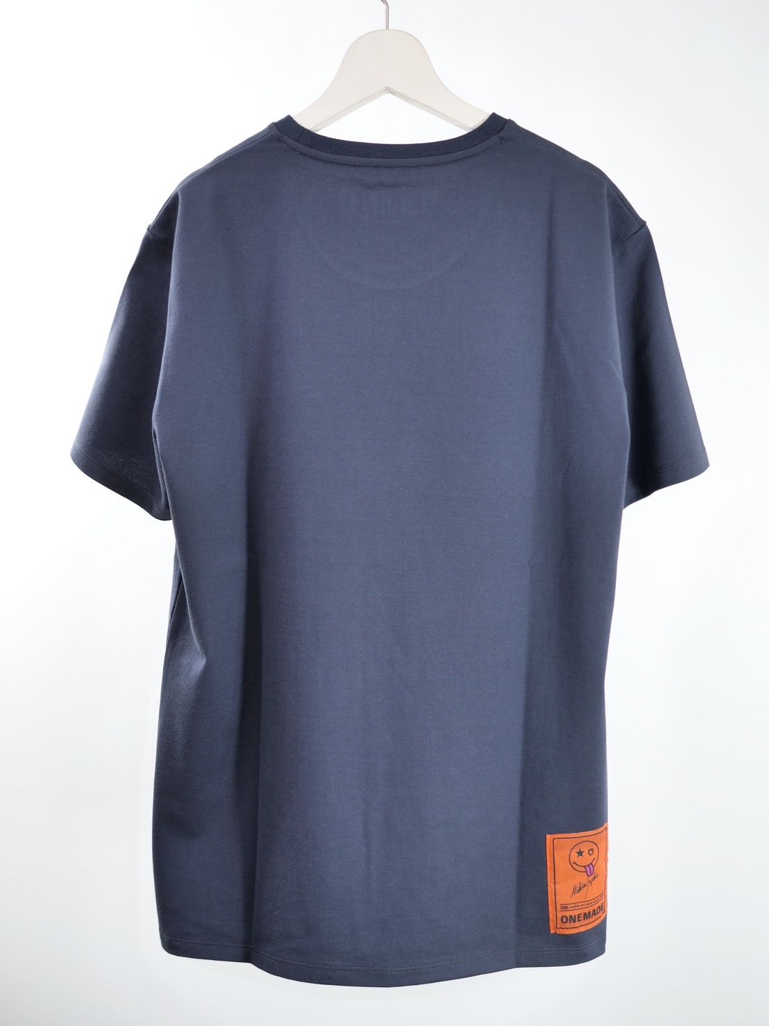 【ニコちゃんTシャツ】現代アート作家が手がけるブランド /ダークグレー /  コットン100％ / MADE IN JAPAN