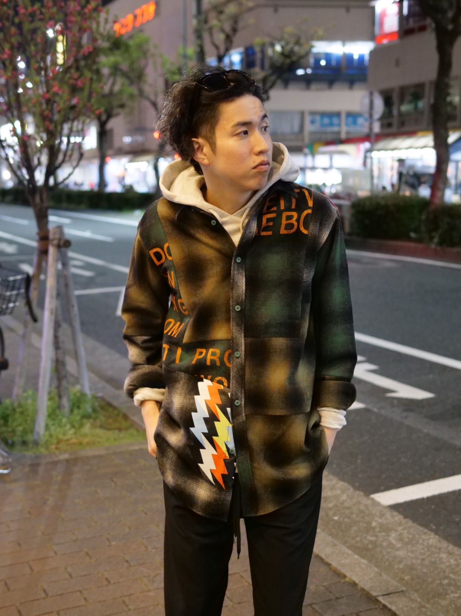 【大人は個性を演出】レイヤードコーデを取り入れ今っぽさを