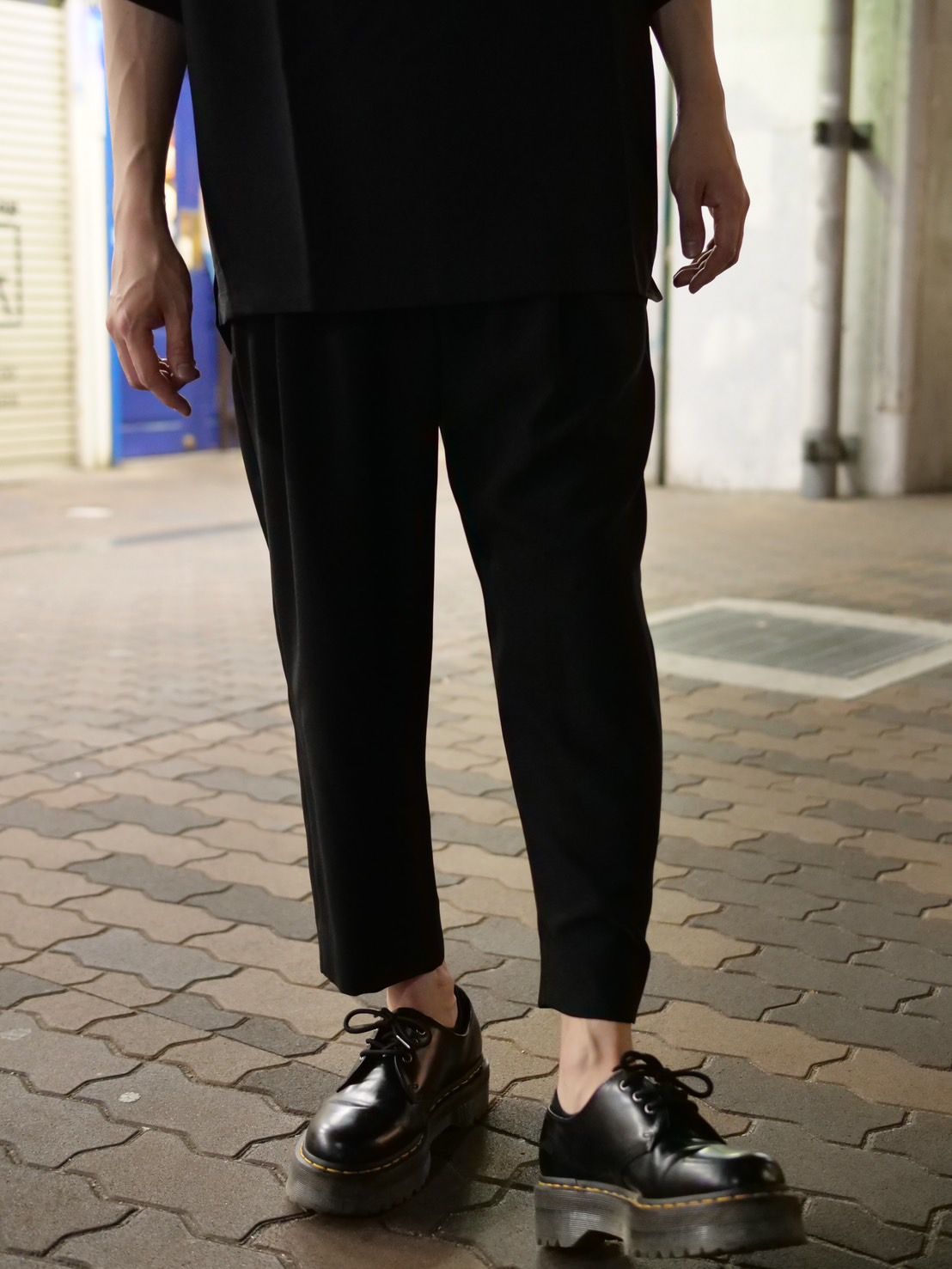 【大人のワイドスラックス】 2タック スラックス / BLACK ストライプ / ストレッチ素材 / ドライタッチ / サルエル / テーパード