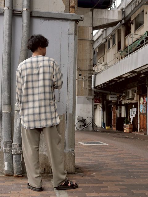 「淡く、品良く、ナチュラルに」 ― 大人のための上質セットアップ