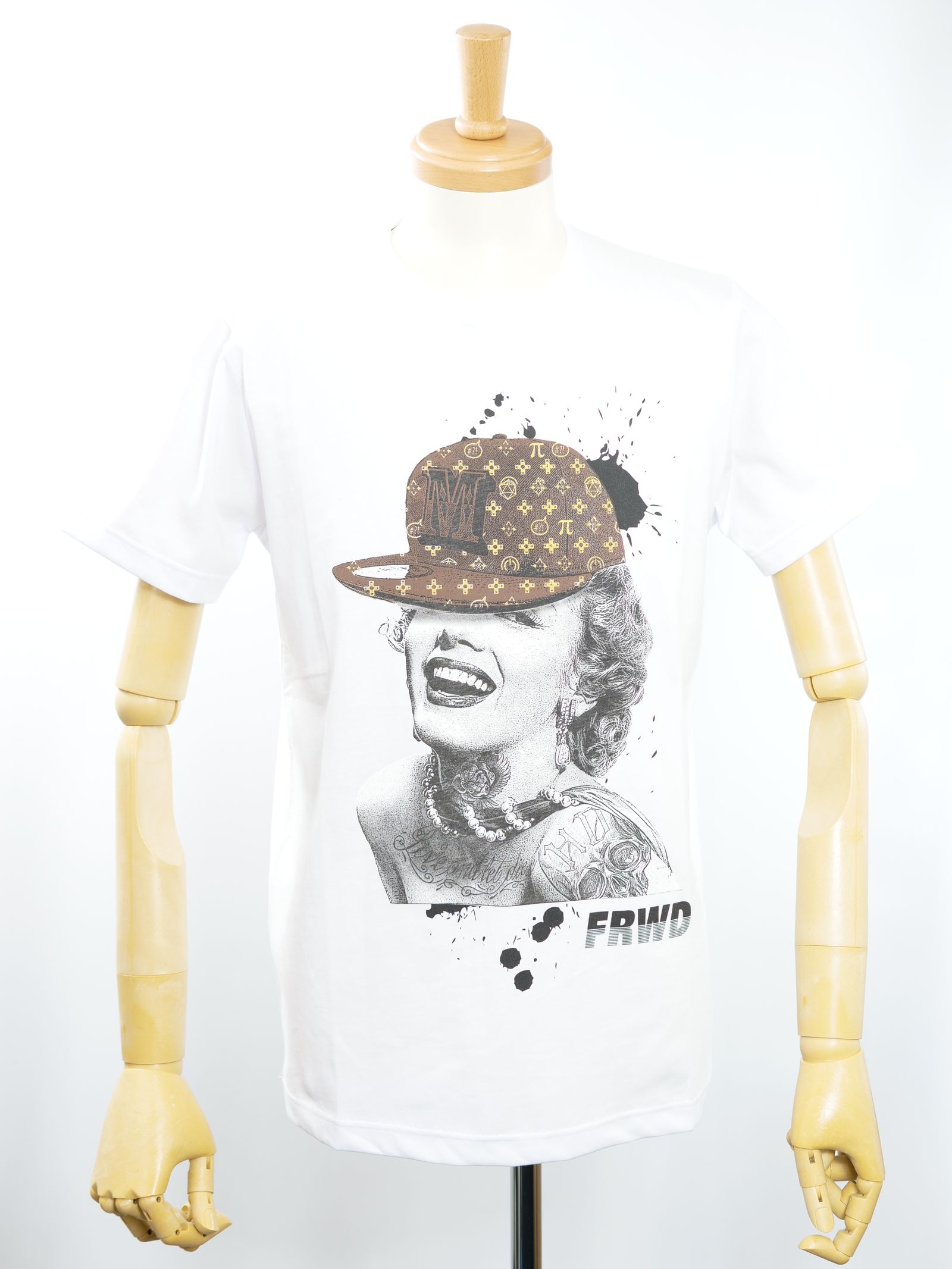 FORWARD MILANO / 051-2021317 /イタリアミラノ発 / MADE IN ITALY / アート / 著名人愛用ブランド