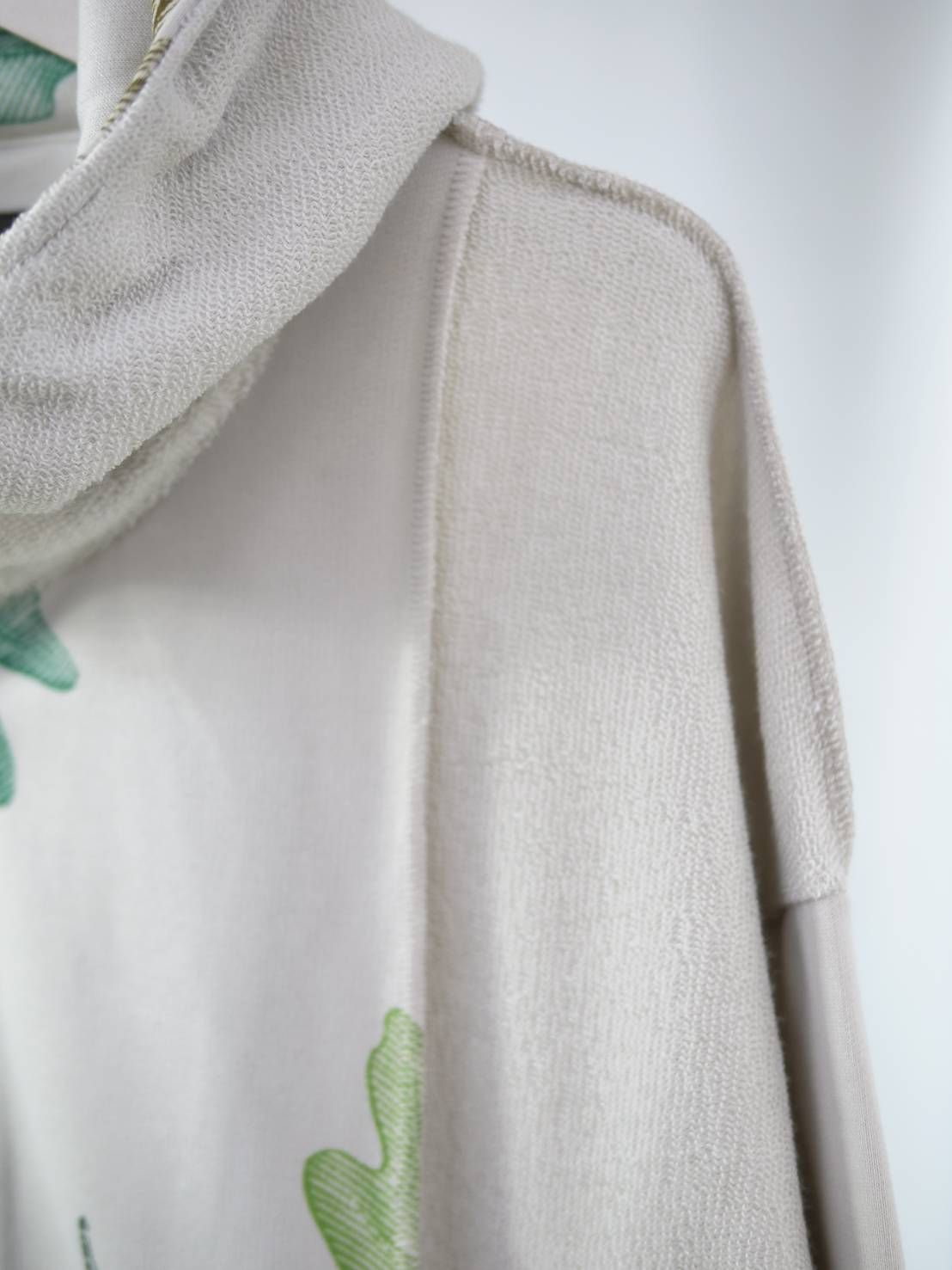 【40代からの大人ZIPパーカー】 立体パズル構造 × 異素材デザインで差がつく、品格カジュアル