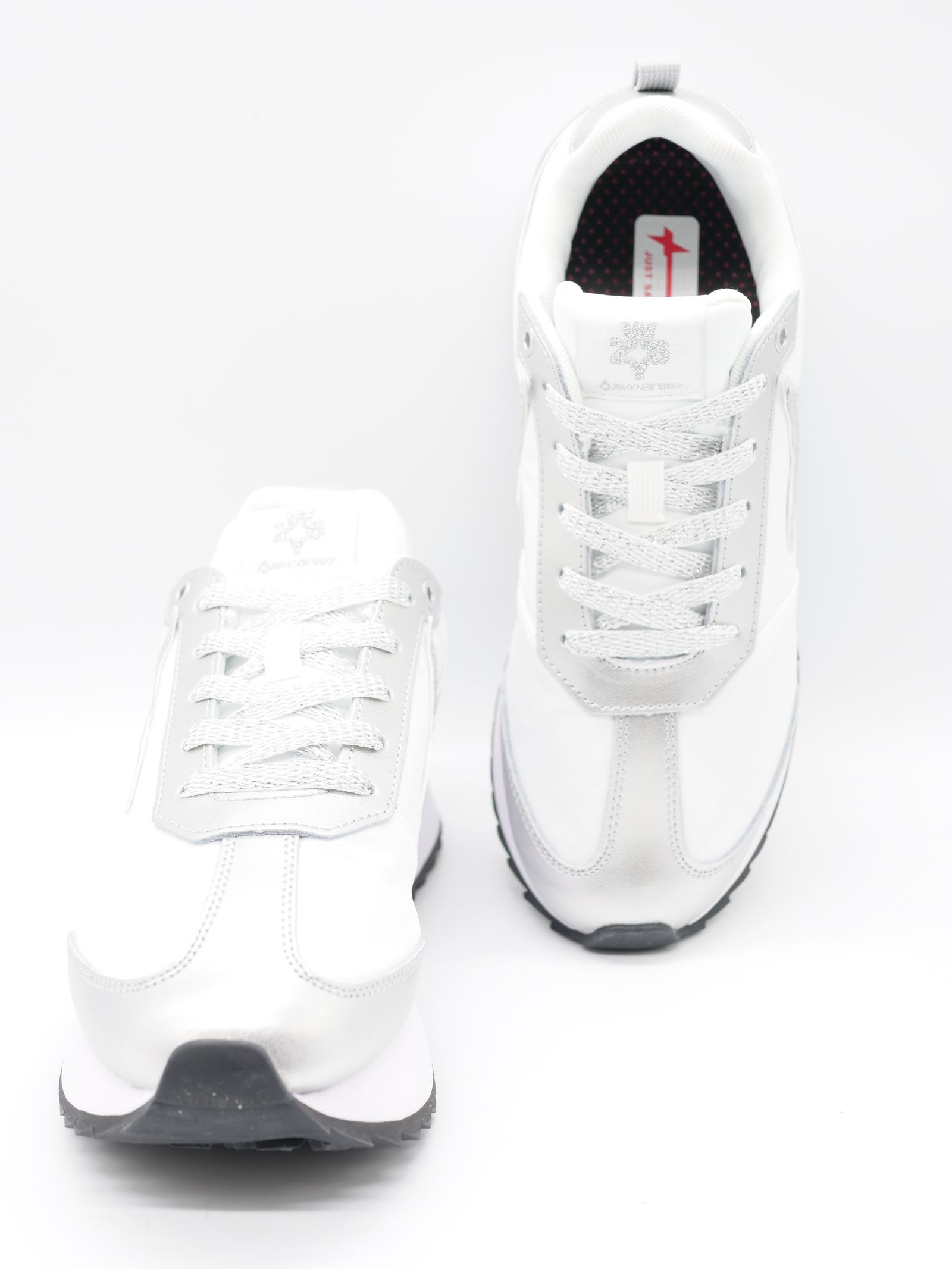【希少レディース 】KIS-W  SILVER ×  WHITE / ローカットスニーカー「スウェード×ナイロン×パテントの異素材コンビネーション」