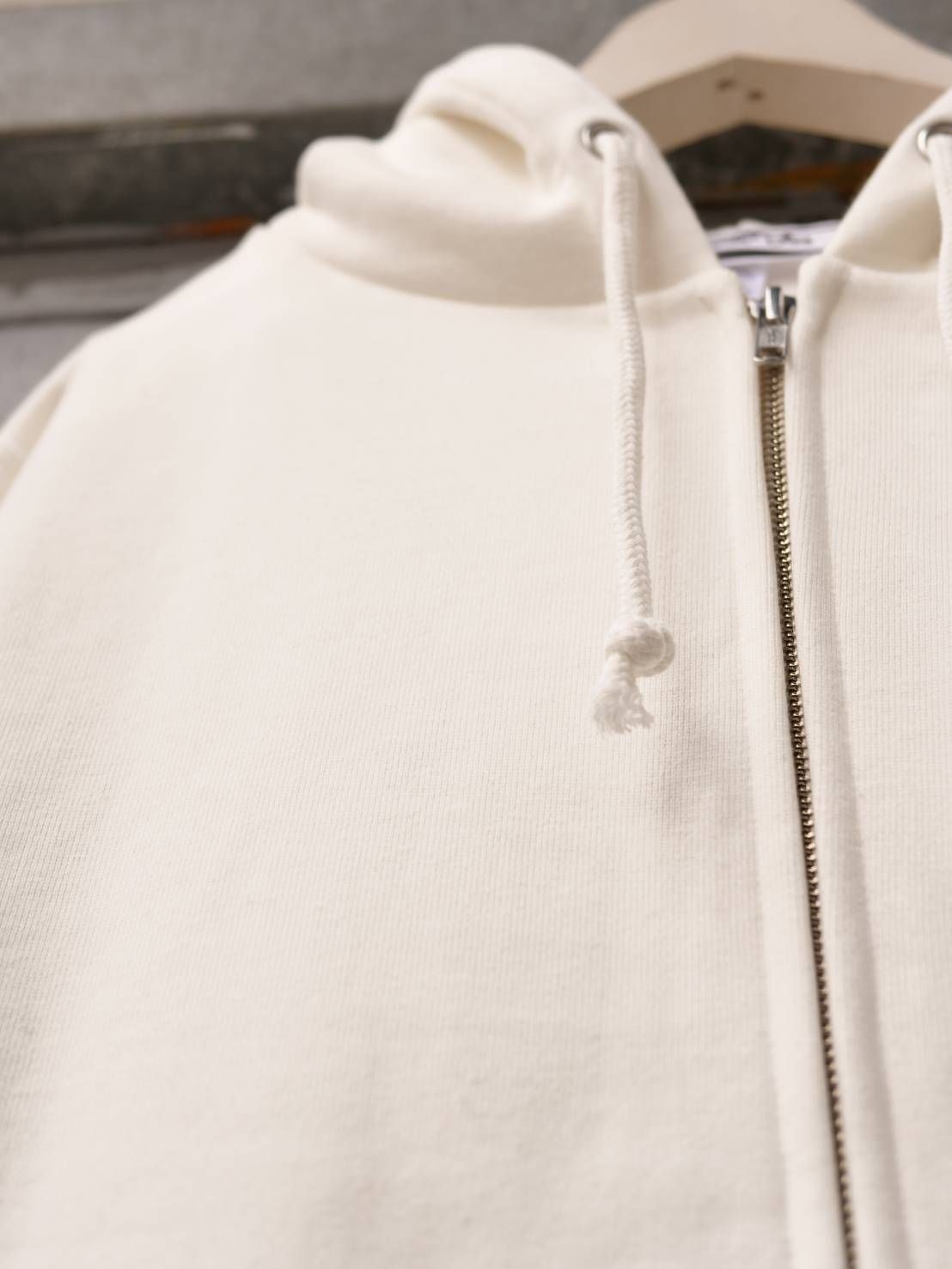 【オリジナル商品 】ヘビーオンス / 裏起毛ジップパーカー / 立体刺繍 / 12オンス /  コットン100％