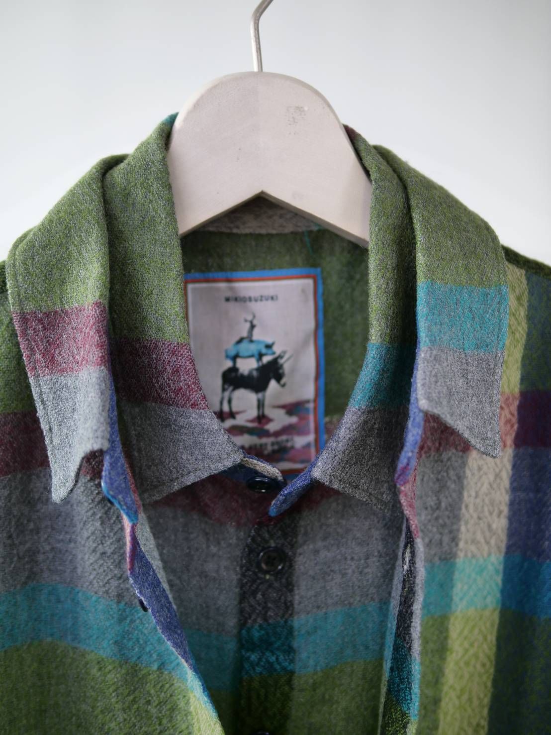 【ウール100％】レイヤードチェックシャツ｜一枚で完成する40代大人の上質コーデ