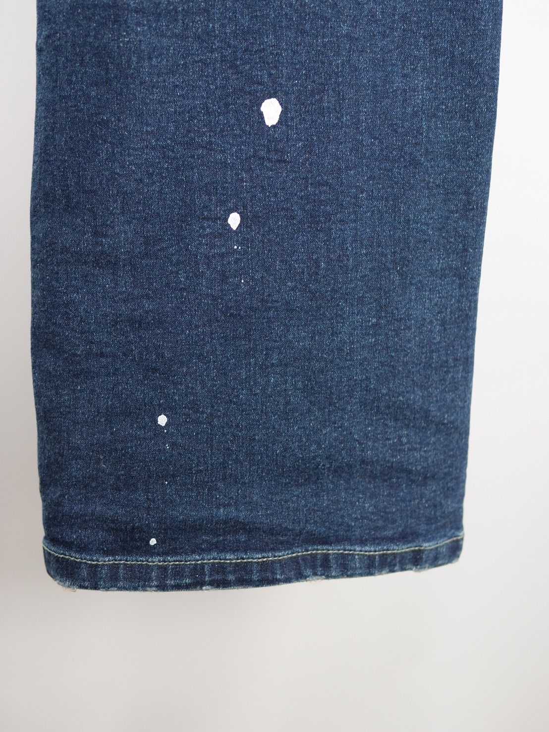 【美麗なシルエット】DENIMPANT / スリムストレート / ストレッチデニム / 刺繍デザイン / デニム素材 / ハンドペイント / ハンドメイド