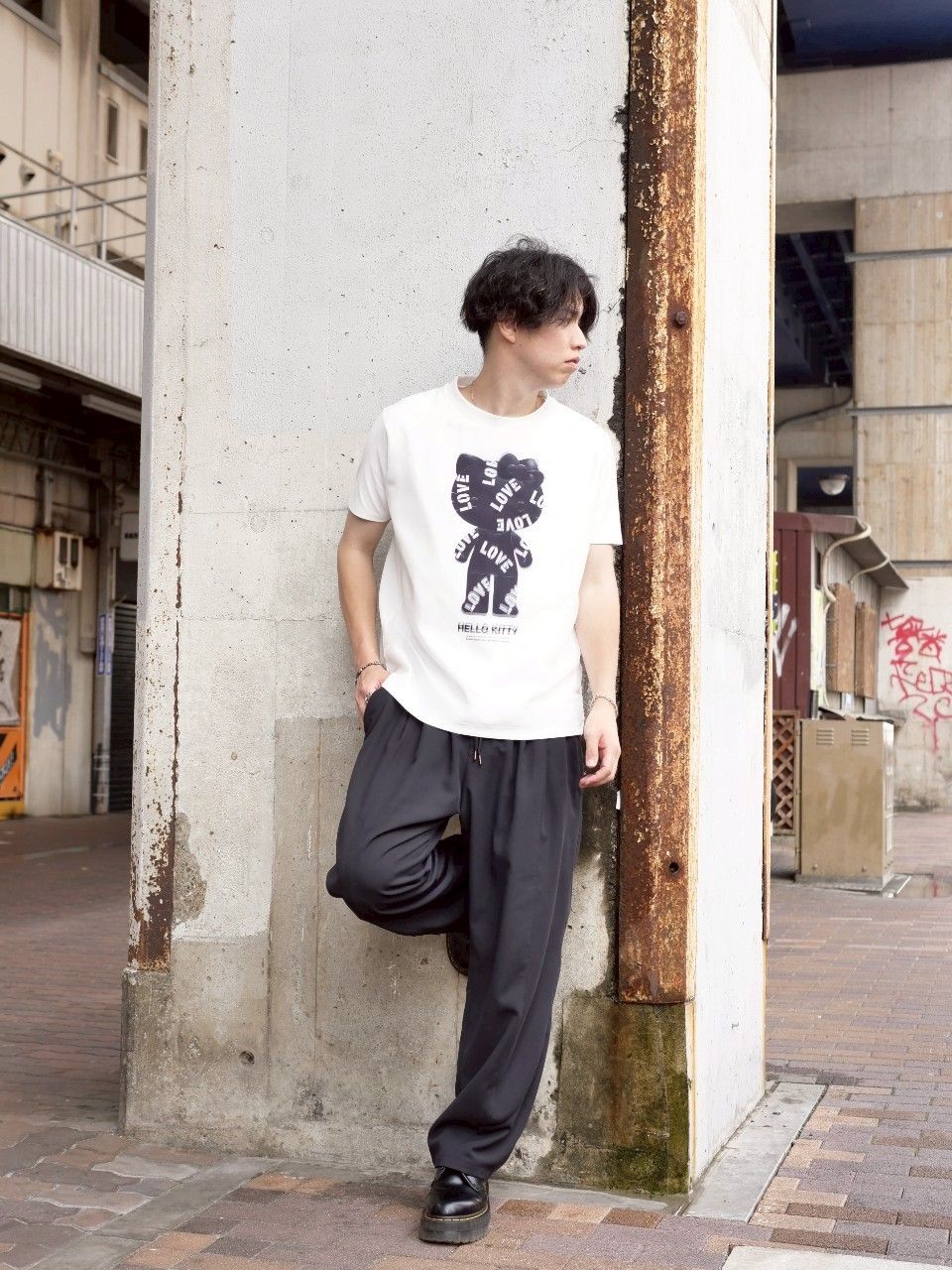 TRIPPY ART - 【3Dハローキティデザイン】 アートTシャツ