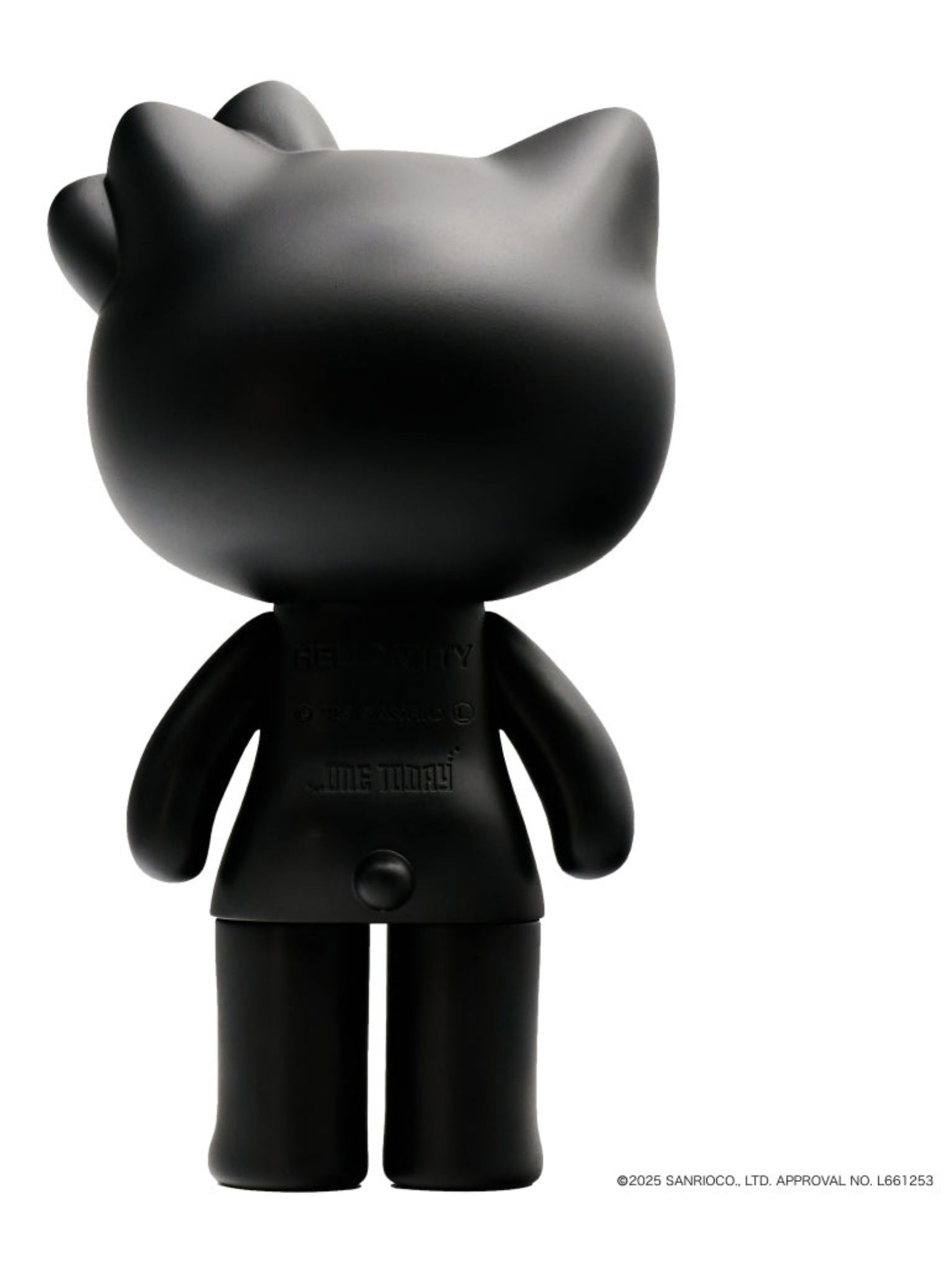 【HELLO KITTY BLACK SERIES】大人が選ぶアートなハローキティフィギュア